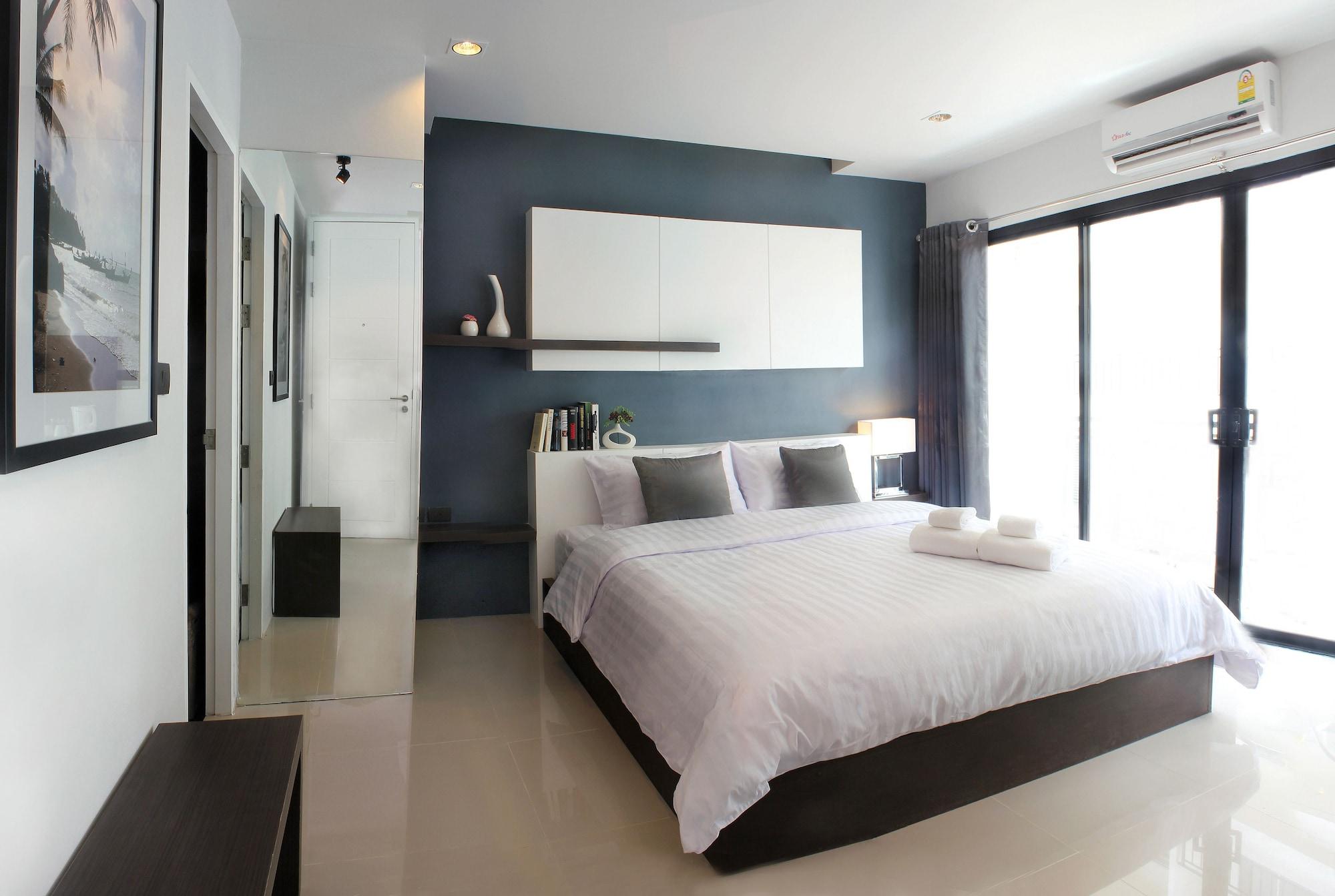 Готель The Artist House Patong Екстер'єр фото